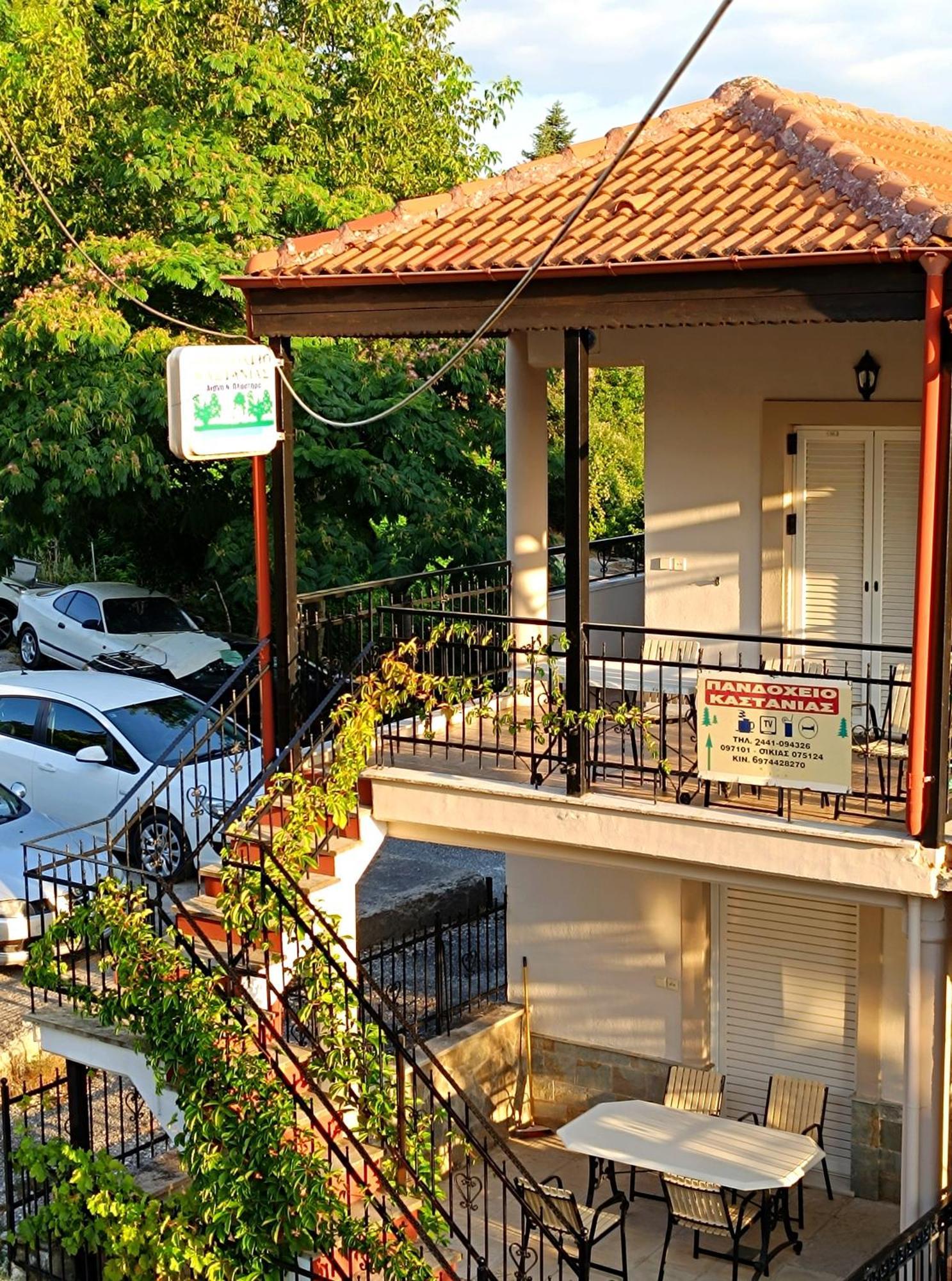 Πανδοχείο Λίμνης Πλαστήρα Hotel Kastanéa Exterior foto
